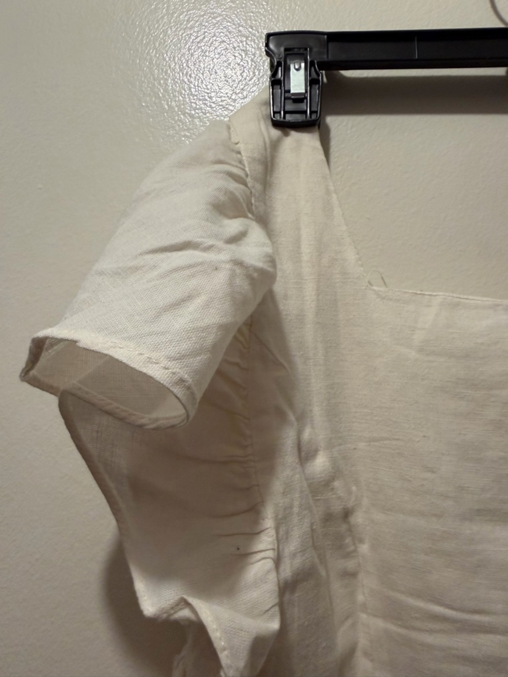 Zara Cream Button-Front Ruffle Sleeve Crop Top - Picture 8 of 10